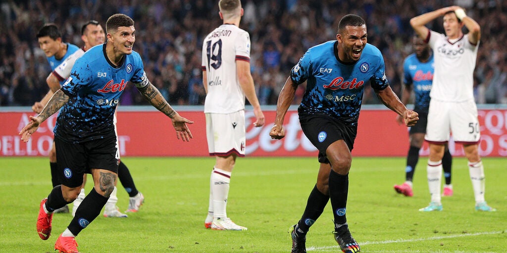 Il Napoli In Rimonta Batte Il Bologna Finisce 3 2 Al Maradona Azzurri