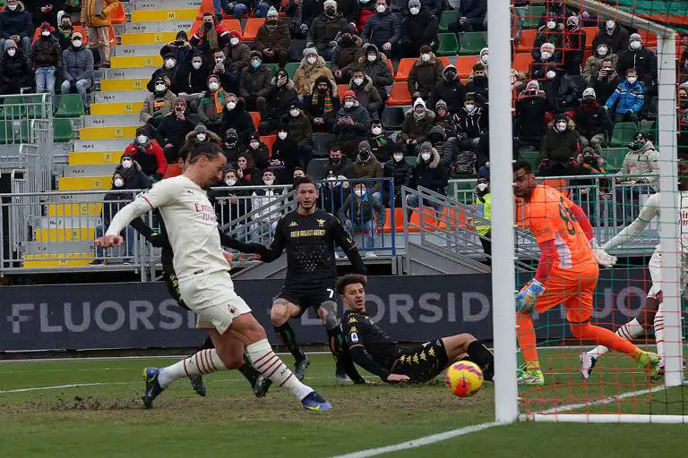 IL MILAN VINCE A VENEZIA News